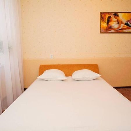 Тараскова 4 Apartment Черкаси Екстериор снимка